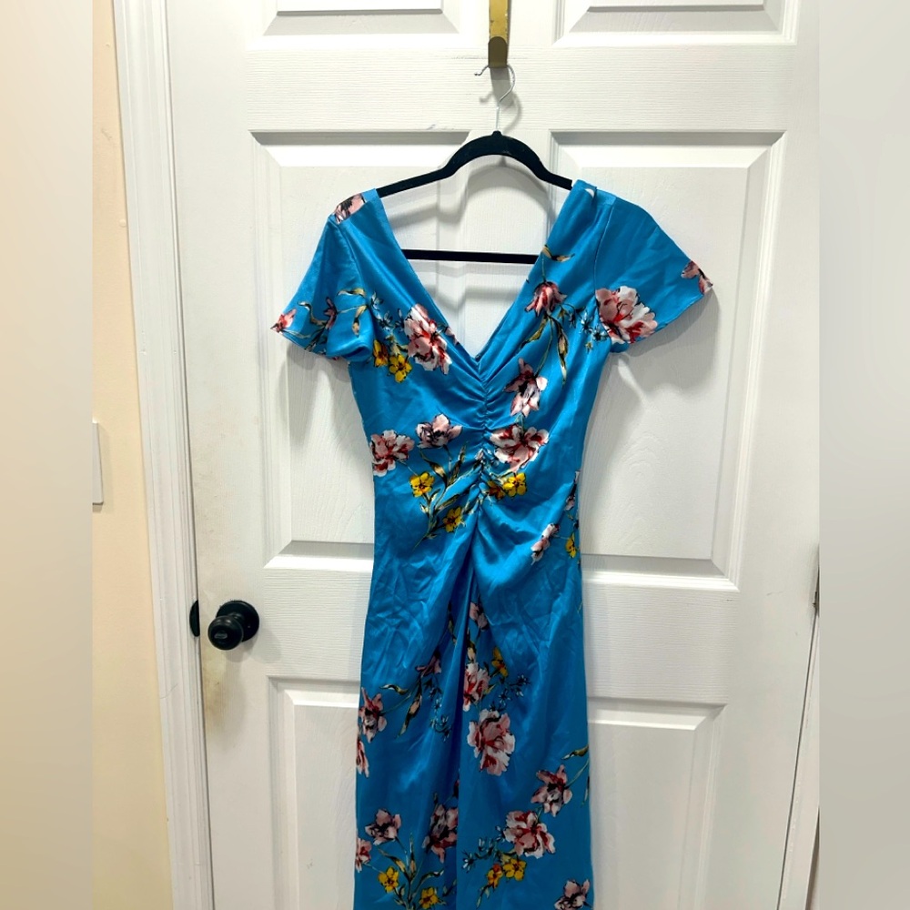 Blue floral midi dress - Avec les filles satin midi dress